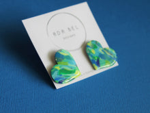 Load image into Gallery viewer, Sea and Sun - Heart Stud RESIN
